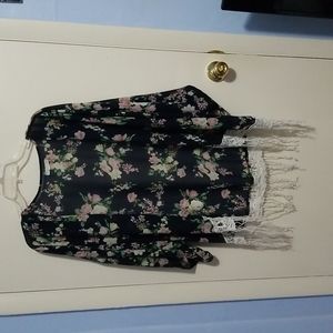 Rachael & Chole Open Face Black with White Fringe Floral Short Sleeve Cardigan